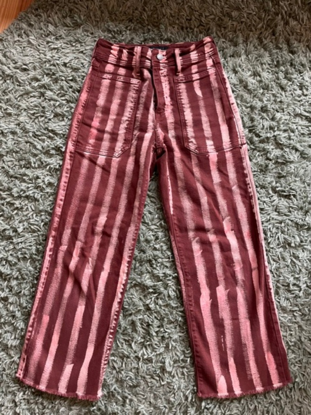 Hand bleach painted cropped pants
